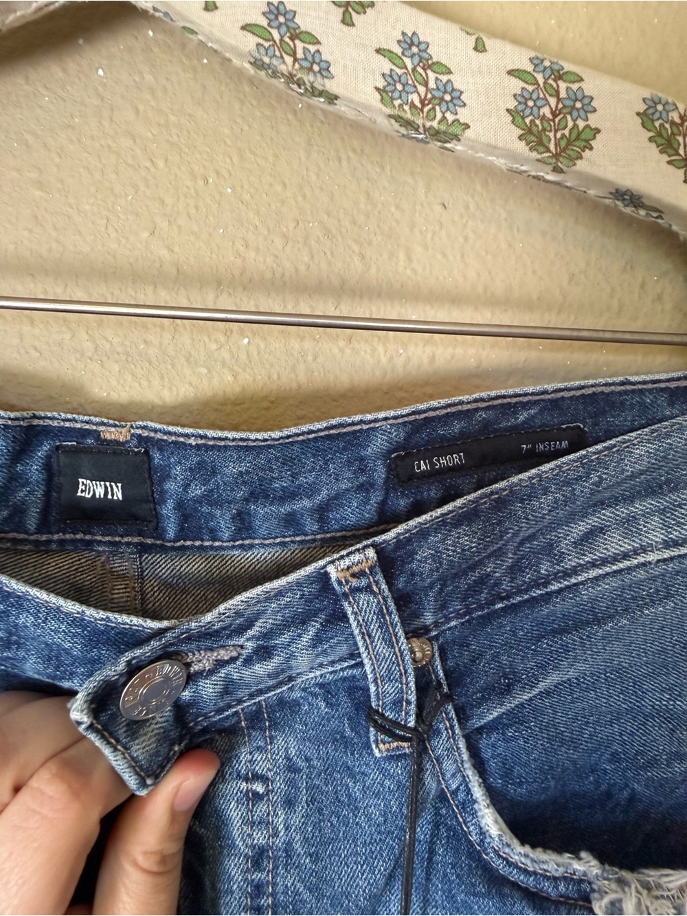 Edwin Light Blue Denim Cai Bermuda Shorts NWT Size 30 - Picture 5 of 7